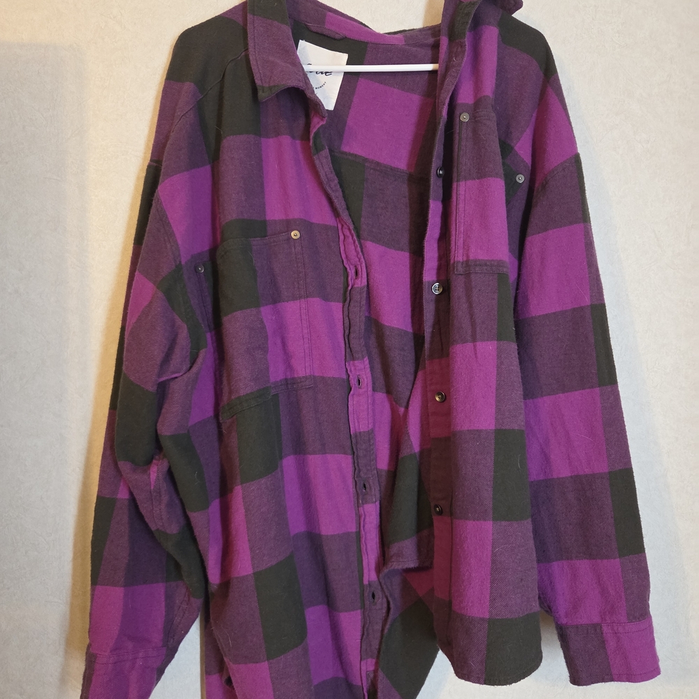 aerie Purple and Black Plaid Button-Down Shirt